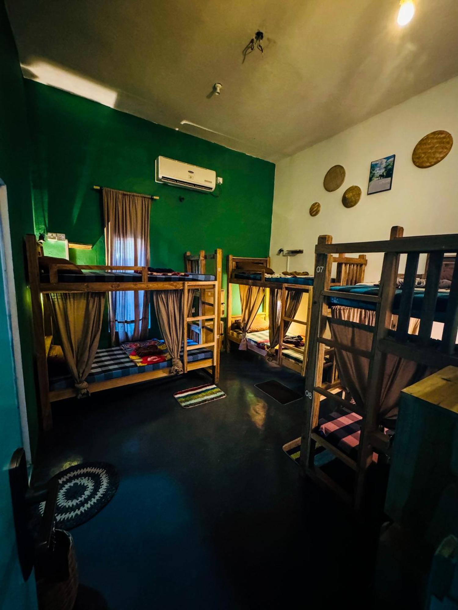 Dreamy Hostel Arugambay Arugam Bay Exterior photo